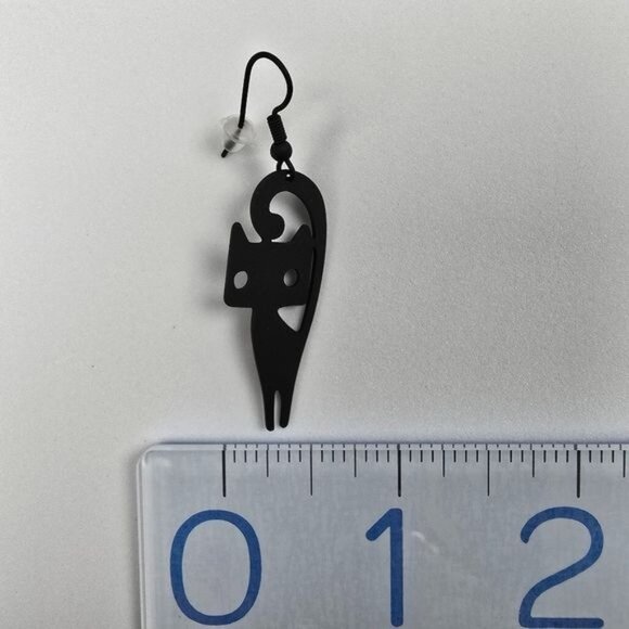 🎃 Charming Black Cat Earrings (NWOT) - Picture 5 of 5